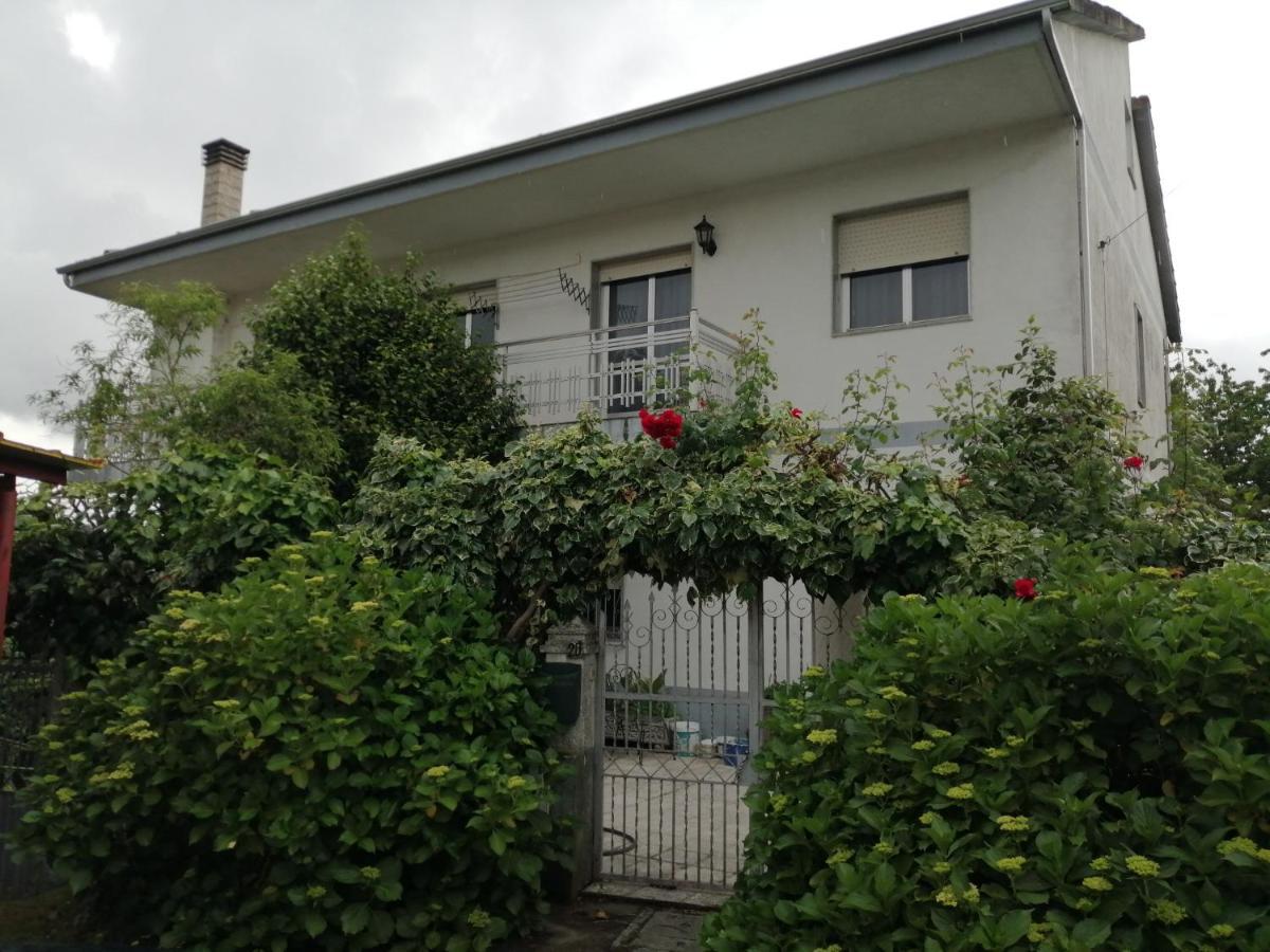A Casa Dos Avos Villa Celanova Eksteriør billede